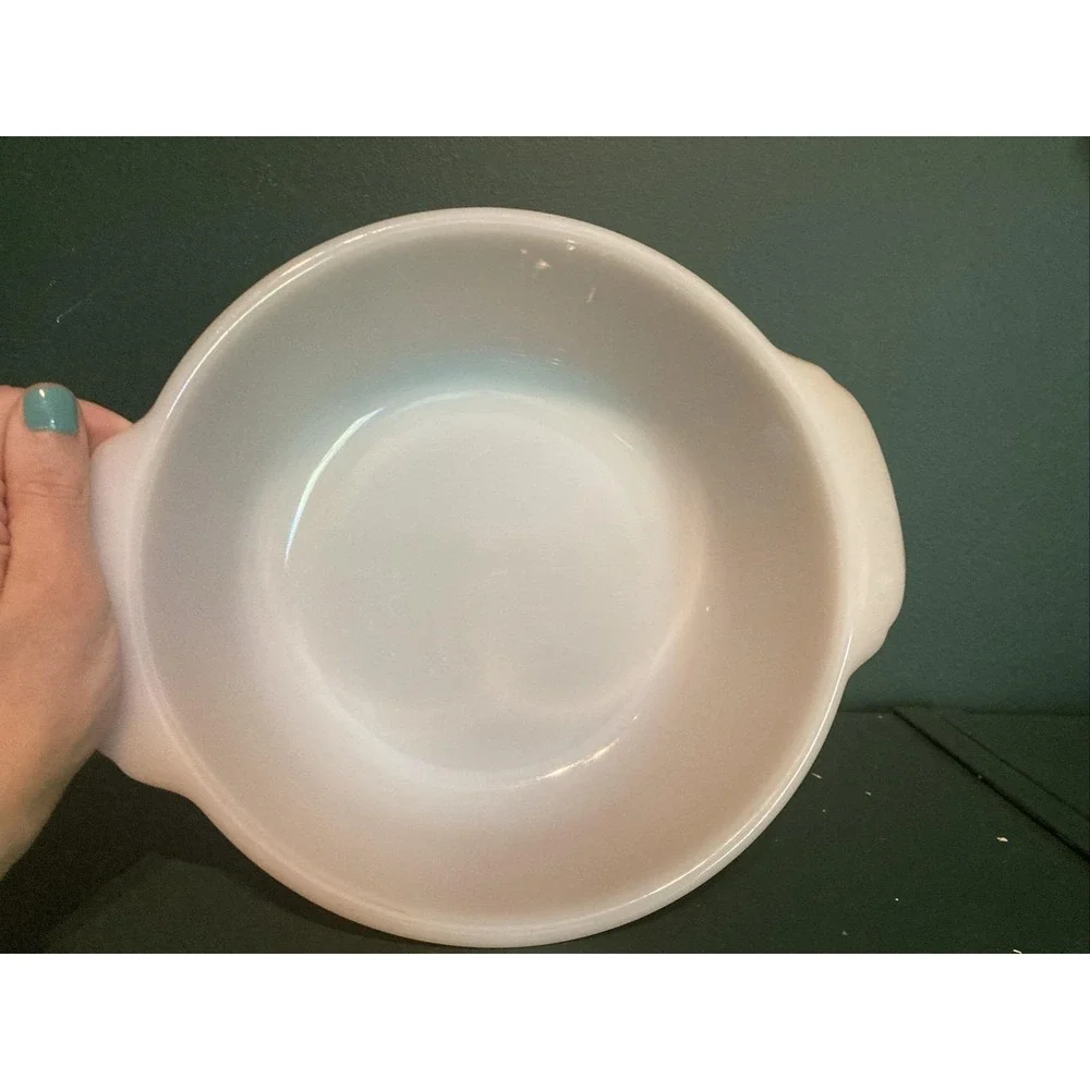 Vintage Anchor Hocking Fire King‎ Peach Luster 2 Quart Casserole Dish & Lid